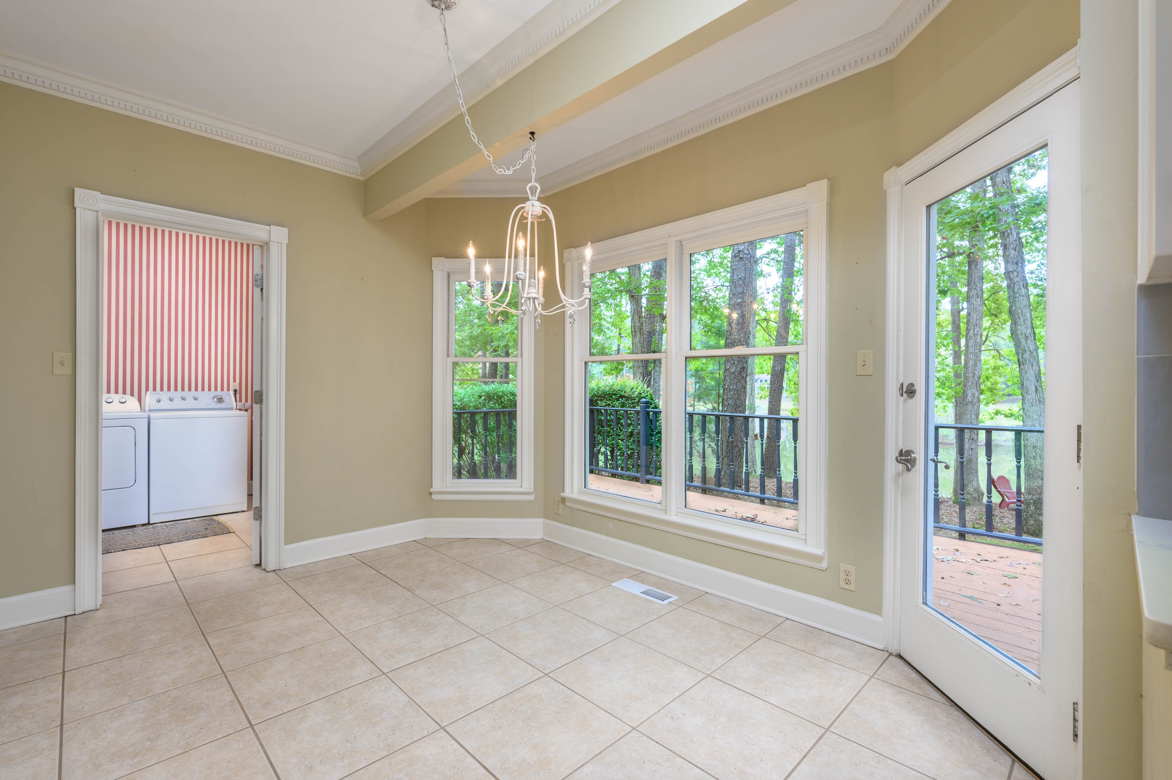 1051 Maddux Lane image 20